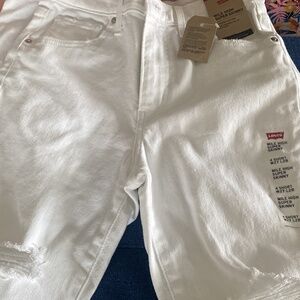 Levi’s White Mile High Super Skinny Jeans